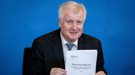 Horst Seehofer (CSU), Bundesminister des Innern, für Bau und Heimat, stellt den «Masterplan Migration» im Bundesinnenministerium vor. 