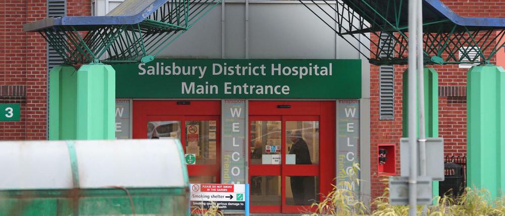 Blick auf den Eingangsbereich des Salisbury District Krankenhauses.