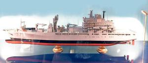 Ein Schiff ist gekommen. Die Miniatur-„Berlin“ liegt im Roten Rathaus vor Anker. 