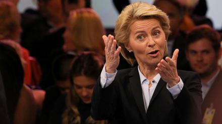 Ursula von der Leyen während des Nato-Gipfels. Im Interview mit Maybritt Illner hat sie diesen jatzt als Erfolg gewertet.
