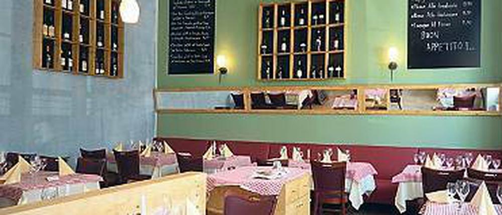 Nettes, aufgeräumt-gemütliches Ambiente: die Antipasteria Garbatella in Zehlendorf