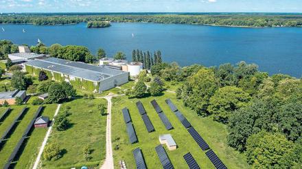 Auf dem Gelände des Wasserwerks Tegel gibt es eine Solaranlage.