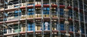 Die Zahl der Baugenehmigungen für Wohnungen ist wieder leicht unter den Wert von 25.000 im Jahr gesunken 