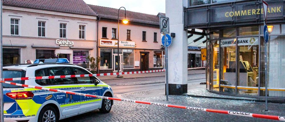 Am 9. Juli 2018 hat die Bande im brandenburgischen Oranienburg zugeschlagen und einen Geldautomaten gesprengt. 
