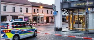 Am 9. Juli 2018 hat die Bande im brandenburgischen Oranienburg zugeschlagen und einen Geldautomaten gesprengt. 