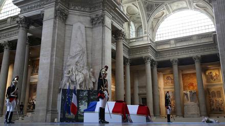 Mit der Beisetzung im Pantheon erwies Frankreich Simone Veil und ihrem Ehemann Antoin Anfang Juli die letzt Ehre.
