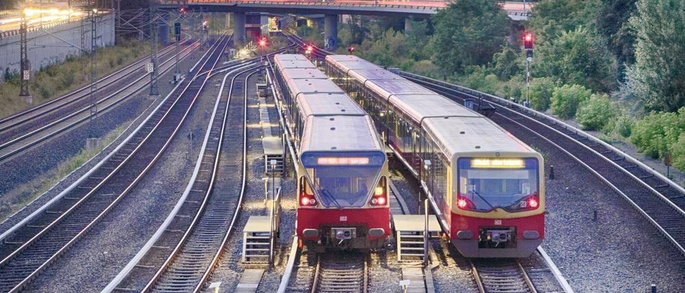 Im Ver-Zug. Die S-bahn will nun weitere Schritte für mehr Pünktlichkeit präsentieren.