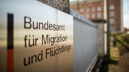 Außenansicht vom Bundesamt für Migration und Flüchtlinge. 