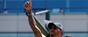 Top zufrieden: Lewis Hamilton hat bis 2020 eine gesicherte Zukunft bei Mercedes.