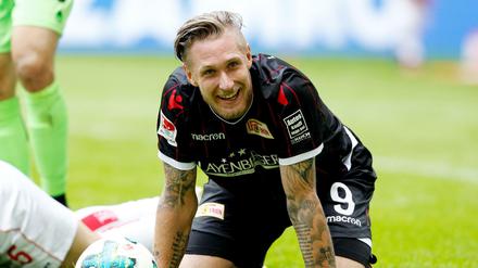 Endlich zurück auf dem Rasen. Bis Sebastian Polter für Union aber wieder in einem Spiel aufläuft, dauert es noch mehrere Monate. 