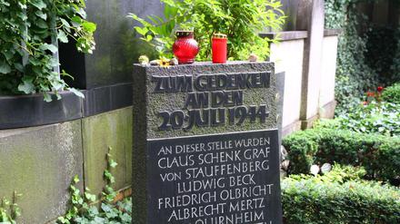Grab zum Gedenken an den 20. Juli 1944 auf dem Alten St.-Matthäus-Kirchhof in Berlin-Schöneberg.
