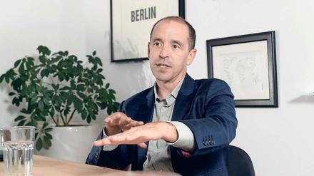 Chris Lehane, Cheflobbyist der Vermittlungsplattform Airbnb, sieht sich mit seinem Unternehmen Nachfragen der EU ausgesetzt. 