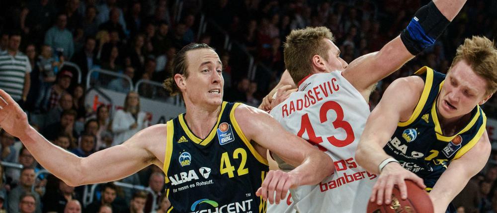 Dennis Clifford (l.) bleibt Alba erhalten, Marius Grigonis (r.) kehrt in seine litauische Heimat zurück.