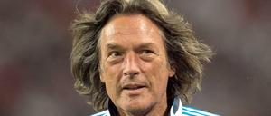 Mannschaftsarzt Hans-Wilhelm Müller-Wohlfahrt hört nach 23 Jahren beim DFB auf.