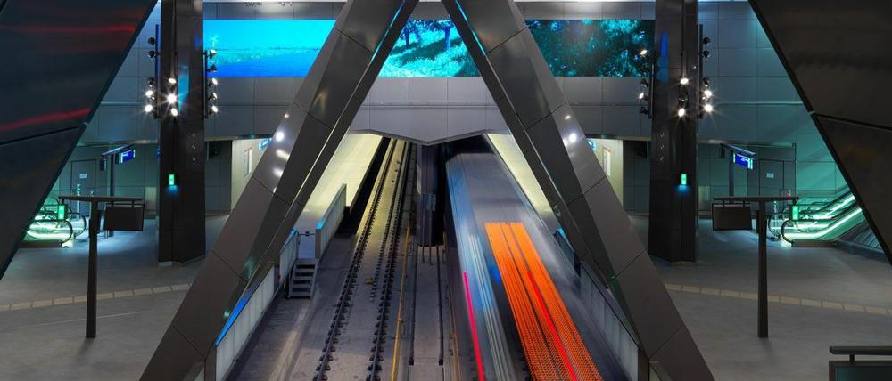 Als „Kathedrale“ wird die neue Station Hauptbahnhof bereits bezeichnet.