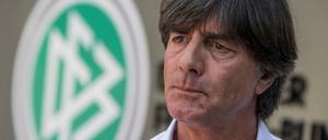 Joachim Löw am Freitag vor der DFB-Zentrale in Frankfurt am Main.