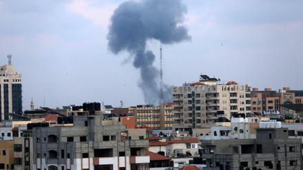 Mit Luftangriffen auf Gaza reagierte Israel auf den Tod eines Soldaten, der von einem palästinensischen Scharfschützen erschossen wurde.