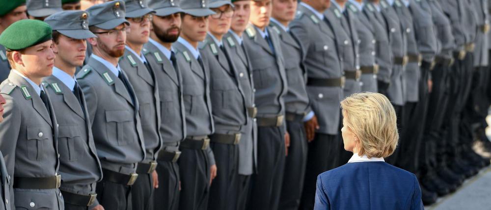 Ministerin Ursula von der Leyen (CDU) geht auch unkonventionelle Wege.