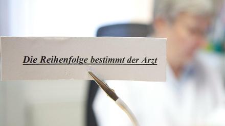 Schnellere Termine für Kassenpatienten will Gesundheitsminister Jens Spahn durch ein neues Gesetz ermöglichen. 