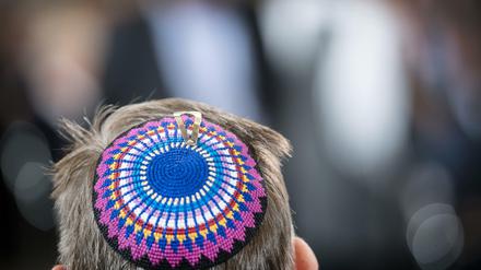 Ein Kippa-Träger in Deutschland.