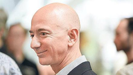 Dass Amazon-Chef Jeff Bezos mit einem Vermögen von 150 Milliarden Dollar reichster Mensch der Welt ist, ging fast unter.