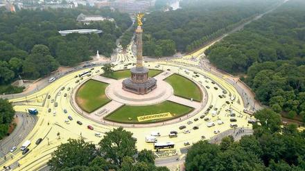 Umweltaktivisten hatten Ende Juni den Großen Stern im Tiergarten in eine bunte Fläche verwandelt.