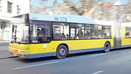 Das Programm zum Beschleunigen von Bussen und Straßenbahnen kommt nur schleppend voran.