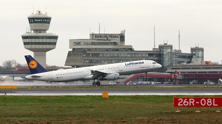 Im November hatte Lufthansa begonnen, von Berlin nach New York zu fliegen - und die Verbindung inzwischen wieder eingestellt.