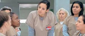 Jetzt noch härter. Dascha Polanco (Mitte) als Dayanara „Daya“ Diaz in der US-Serie „Orange Is The New Black“. In Staffel sechs geht es für die Protagonisten wieder ums Überleben im Frauenknast.