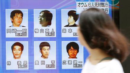 Bericht über die Hinrichtung der Aum-Mitglieder im japanischen Fernsehen 