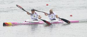 Gegen den Strom. Tina Dietze (r.) und Franziska Weber im Kajak-Zweier. der Frauen über 500m.