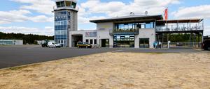 Der Flugplatz Schönhagen, etwa eine Stunde von Berlin entfernt, ist beliebt bei Geschäftsleuten.