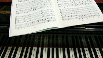 Viele Musiker kaufen ihre Noten inzwischen im Netz (Symbolbild).