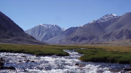 Ein Gebirgsfluss in Tadschikistan.