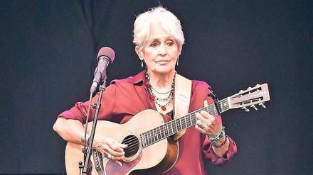 Joan Baez am Sonntag in Berlin.