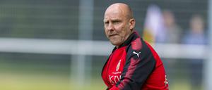 Jörg Goslar, hier noch bei Hildesheim, trainiert jetzt Viktoria 89. 