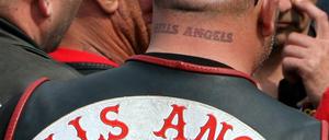 13 Rocker der Hells Angels brachten 2014 einen Mann brutal um. Die Polizei wusste wohl von dem Vorhaben. 