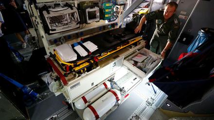 Die Ausstattung in den neuen fliegenden Intensivstationen des Airbus entspricht jenen im Krankenhaus.