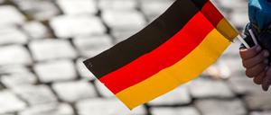 Deutschlandflagge. Das Gold symbolisiert das Licht der Freiheit. 