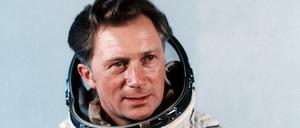 Sigmund Jähn aufgenommen nach seinem erfolgreichen Flug mit dem sowjetischen Raumschiff Sojus 31 im August 1978.