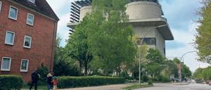 Von Haus zu Haus. Die Anlagen in dem ehemaligen Flakbunker versorgen 1700 Wohnungen mit Wärme und 1000 mit Strom. 