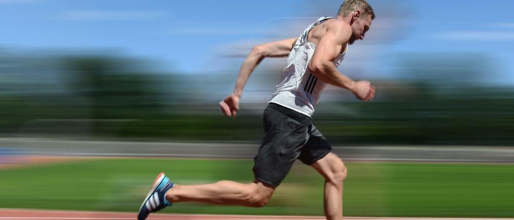 Im Temporausch. Lucas Jakubczyk schafft es dank seiner Technik und seines Trainings bis auf 41 km/h.