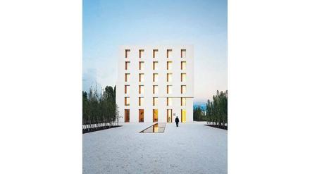 Das Bürogebäude „2226“ des Berliner Architekturbüros Baumschlager Eberle in Lustenau kommt ohne Heizung und Lüftungsanlage aus.