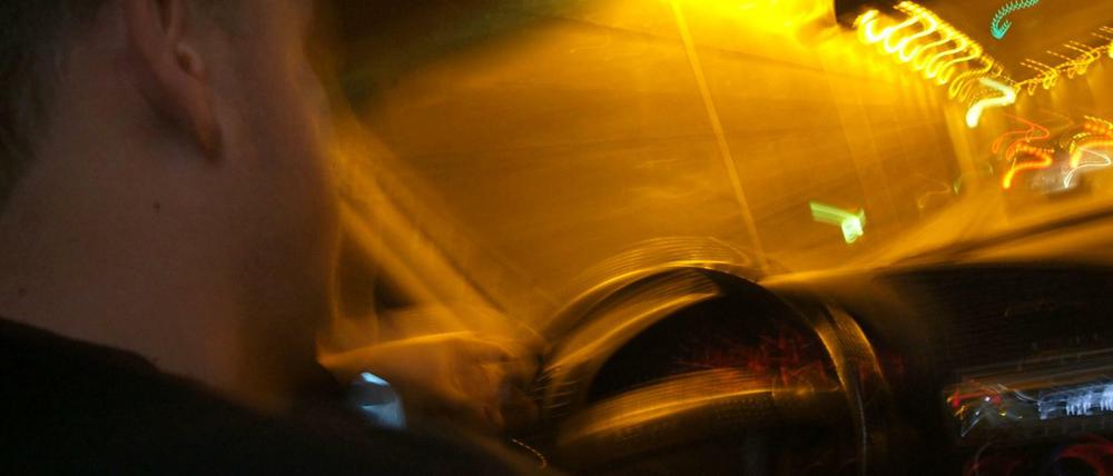 Autofahrer im Berliner Tiergartentunnel (Symbolbild).