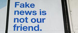 Facebook löscht, was Facebook als Fake News erkennt