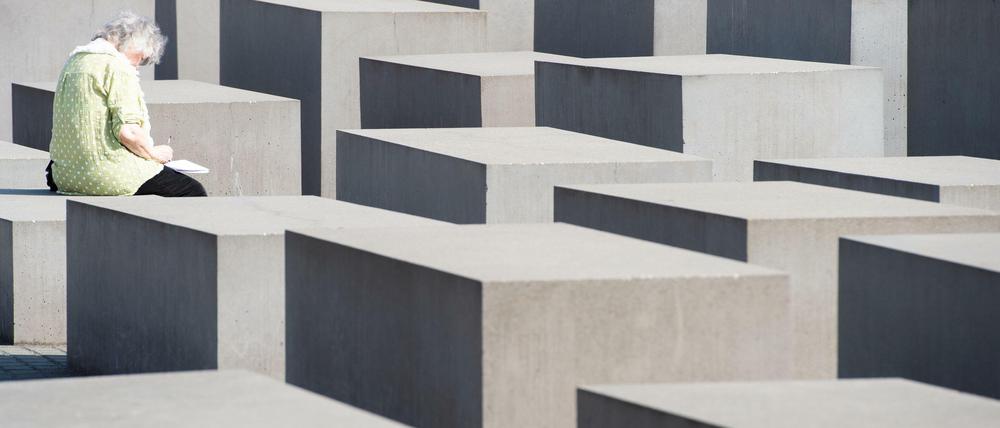 Die einen erinnern, andere leugnen: Das Holocaust-Mahnmal in Berlin