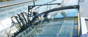 Der Roboter kann putzen, ist Konstrukteur Andreas Grochowiak überzeugt. Nur das Zulassungsverfahren hat lange gedauert.