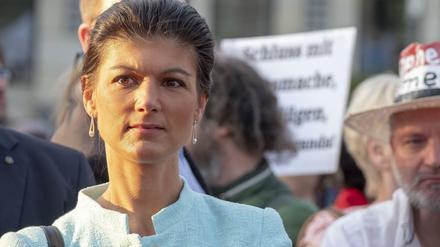 Linksfraktionschefin Sahra Wagenknecht im April bei einer Friedenskundgebung ihrer Partei vor der US-Botschaft am Brandenburger Tor.