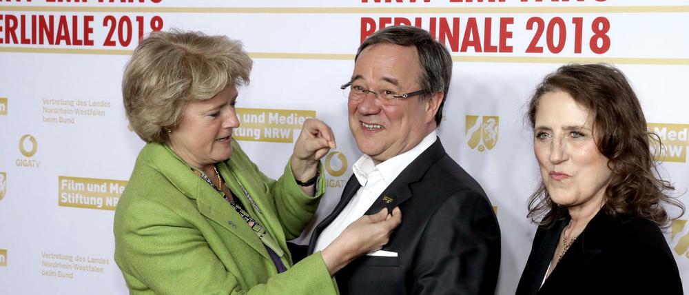 Armin Laschet mit Kulturstaatsministerin Monika Grütters und Petra Müller, Geschäftsführerin der Film- und Medienstiftung NRW.
