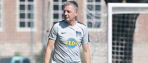 Rainer Widmayer, 51, arbeitete schon mit Chefcoach Markus Babbel bei Hertha BSC. Seit fast vier Jahren bildet er zusammen mit dem früheren Mittelfeldspieler Pal Dardai das Berliner Trainergespann. 
